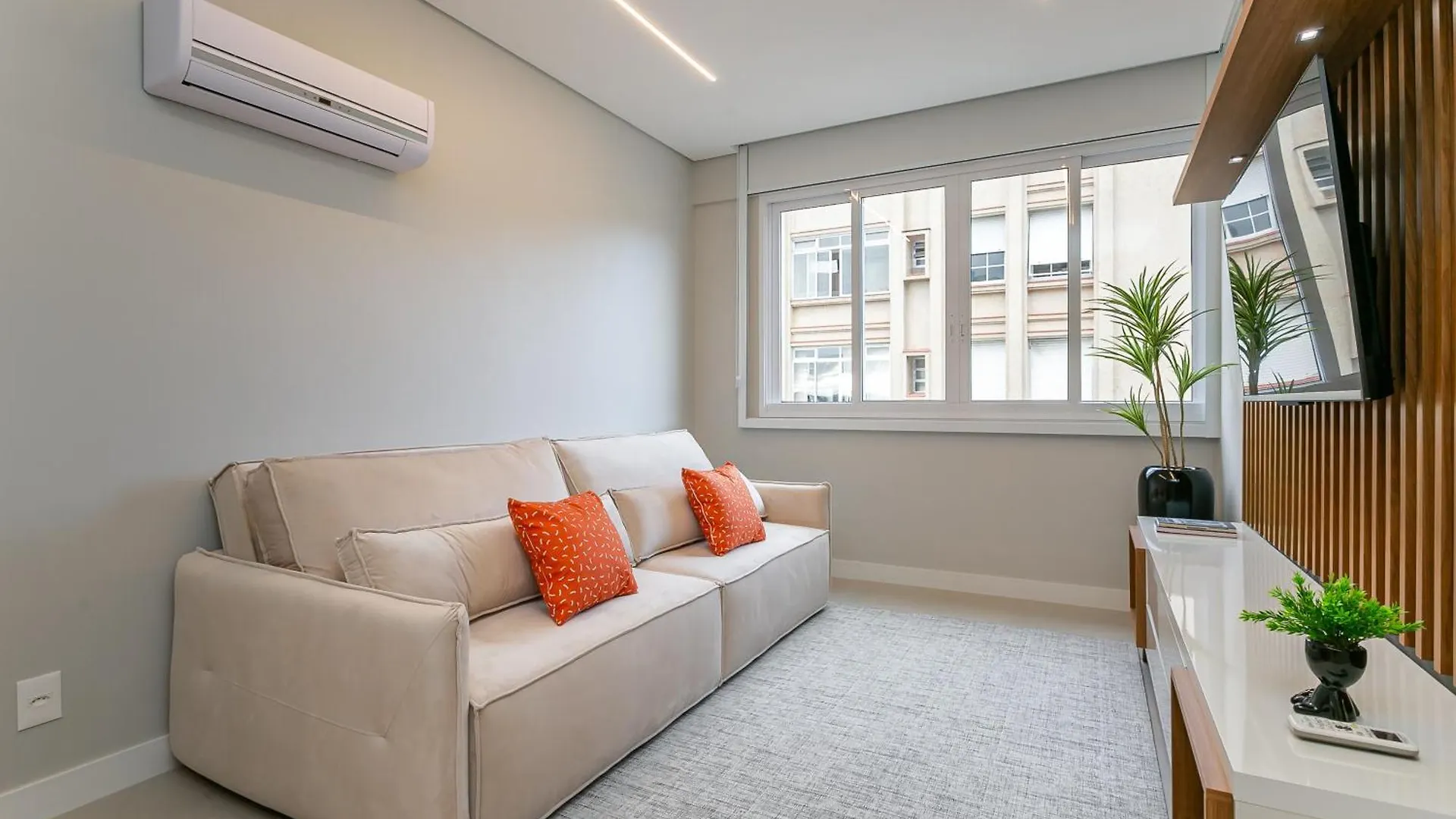 Acolhedor Apartamento No Centro De Florianopolis